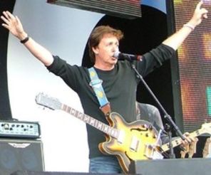 Hot new: Paul McCartney - My Valentine (audio)