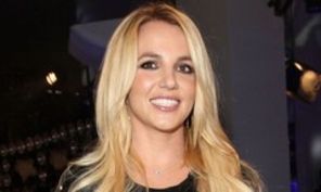 Britney Spears are inel de logodna de 92.000 de dolari