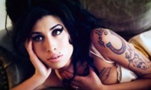 Amy Winehouse, iubita in secret