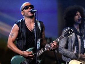 Lenny Kravitz s-a impacat cu tatal sau inainte ca acesta sa moara