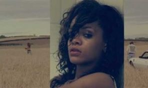 Rihanna face dus cu sampanie