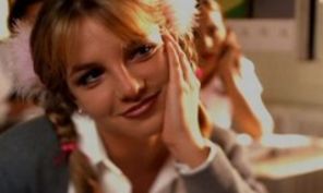 Top 5 piese bune, refuzate in mod bizar de artistii pop