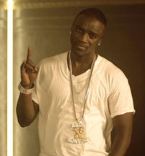 Akon a lansat un cantec despre sclavie - `Blood Into Gold` (audio)