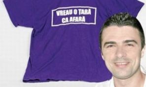 Cornel Ilie, suparat ca piesa `Vreau o tara ca afara` s-a auzit la mitingul USL