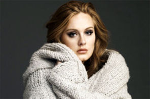 Adele egaleaza recordul detinut de Queen si Oasis in Marea Britanie