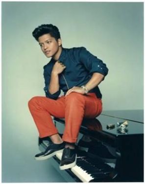 Bruno Mars, pentru a patra oara numarul 1 in Billboard