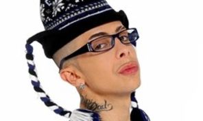 Dappy (N-Dubz) a postat pe Twitter o poza cu penisul sau