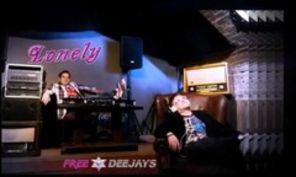 Hot new: Free Deejays - Lonely single nou (audio)