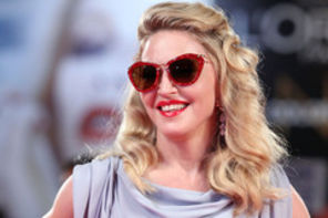 E oficial! Madonna da startul unui nou turneu mondial in 2012