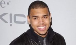 Chris Brown vrea sa uimeasca publicul la premiile Grammy