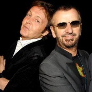 Paul McCartney si Ringo Starr,  din nou impreuna pe scena