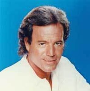 De Paste, Julio Iglesias participa la o actiune caritabila in Romania