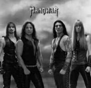 Manowar inregistreaza o piesa in 15 limbi