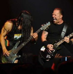 Metallica: Fanii voiau sa ne culcam cu iubitele lor