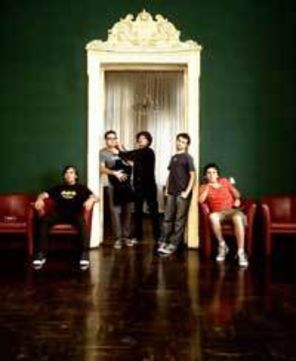 The Amsterdams, Chased by the housewives intr-un nou clip