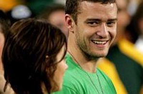 Justin Timberlake a fortat-o pe Jessica Biel sa bea alcool