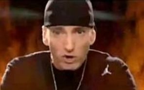 Eminem urmeaza o dieta periculoasa