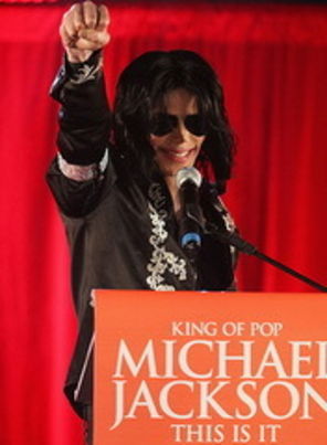 Michael Jackson a fost operat