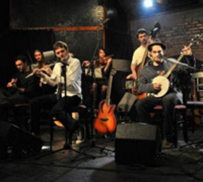 Trupa Byron a lansat clipul `Losing Control` (video)