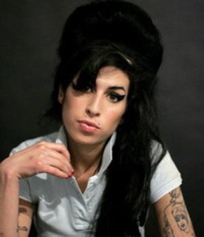 Amy Winehouse, abandonata de Quincy Jones