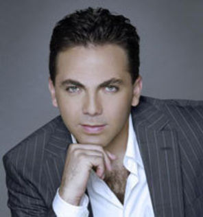 Cristian Castro a refuzat sa joace cu Maite Perroni