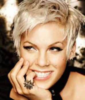 Pink, gata sa-si dea viata pe scena