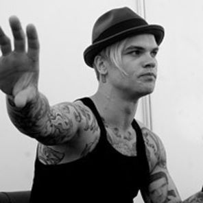 Interviu Placebo - Steve Forrest