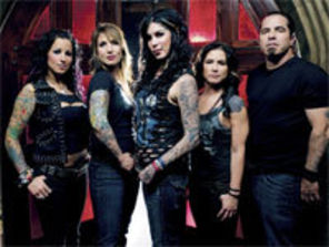 Accesorizeaza-te cu un tatuaj in stilul LA Ink la B'ESTFEST!