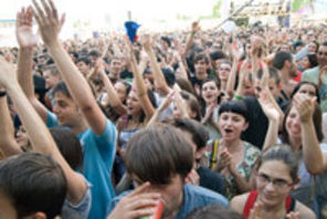 Poze Bestfest ziua 0: Patrice, White Lies si The Killers