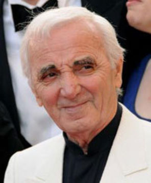 Charles Aznavour isi anunta retragerea