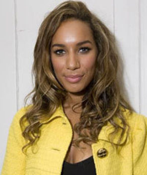 Leona Lewis cu nervii la... hipnoza