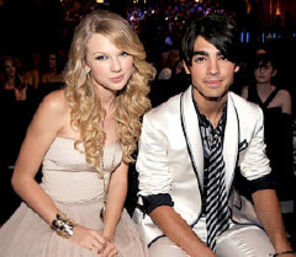 Joe Jonas, Valentine`s Day cu Taylor Swift?