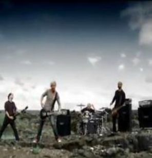Vezi noul clip Sunrise Avenue  `Not Again` + Birds and Bees