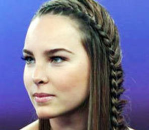 Belinda, surprinsa sarutandu-se cu un barbat