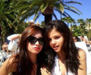 Demi Lovato si Selena Gomez isi dezvaluie planurile pe Twitter