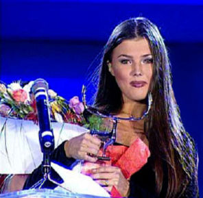 Cerbul De Aur o face din nou fericita pe Paula Seling