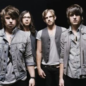 Kings Of Leon au injurat publicul la Reading Festival