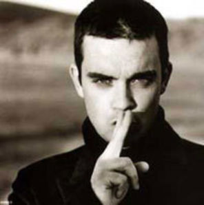 Robbie Williams concerteaza in Bucuresti, la cinematograf