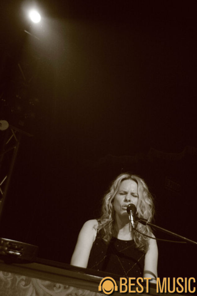 Concert Vonda Shepard, Silver Church