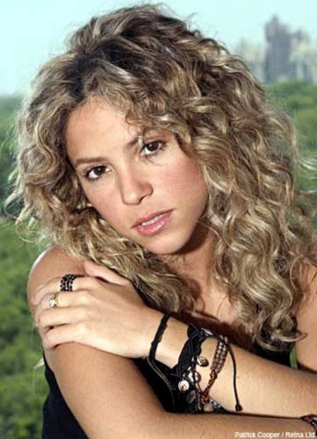 Антонио де ла Руа, бывший бойфренд Шакиры, потребовав в суде от певицы Антонио де ла Руа, бывший бойфренд Шакиры, потребовав в суде от певицы