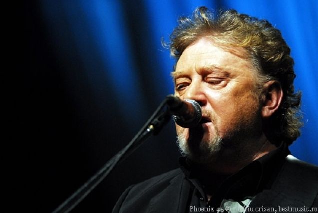 concert phoenix 45 de ani