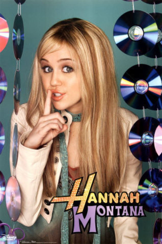 http://imagini3.bestmusic.ro/image/1/636/0/17224011/Poze-Hannah-Montana.jpg
