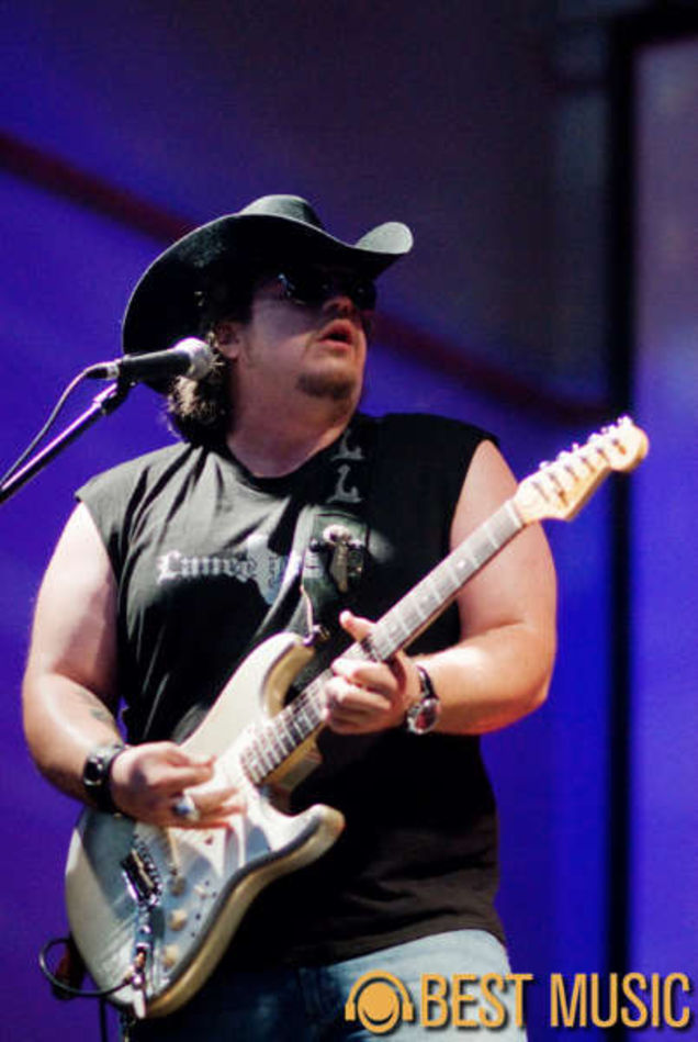 Poze concert Lance Lopez la Hala de Muzica