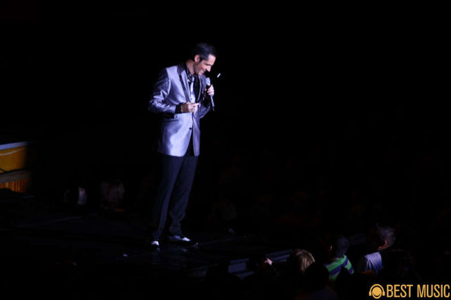 Stefan Banica Jr - Concert Craciun - 11 Decembrie 2009