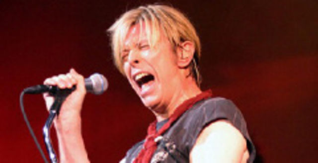 David Bowie in noul clip U2