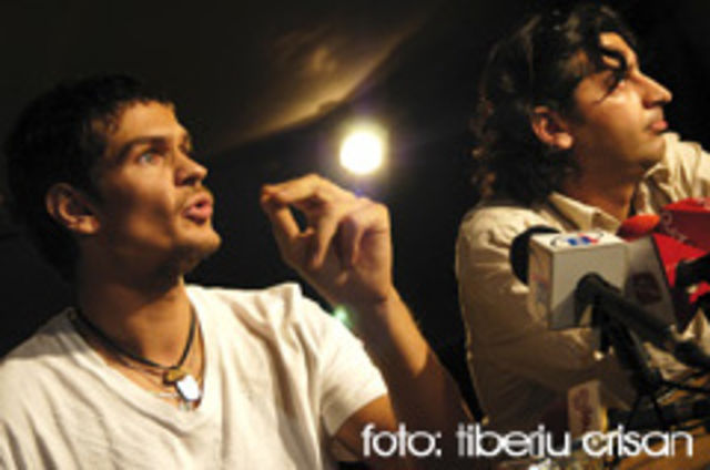 Formatia Vama da detalii despre primul album