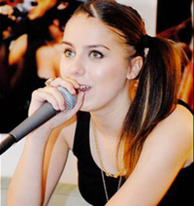 Lady Sovereign o vrea `colega de rap` pe Gwen Stefani