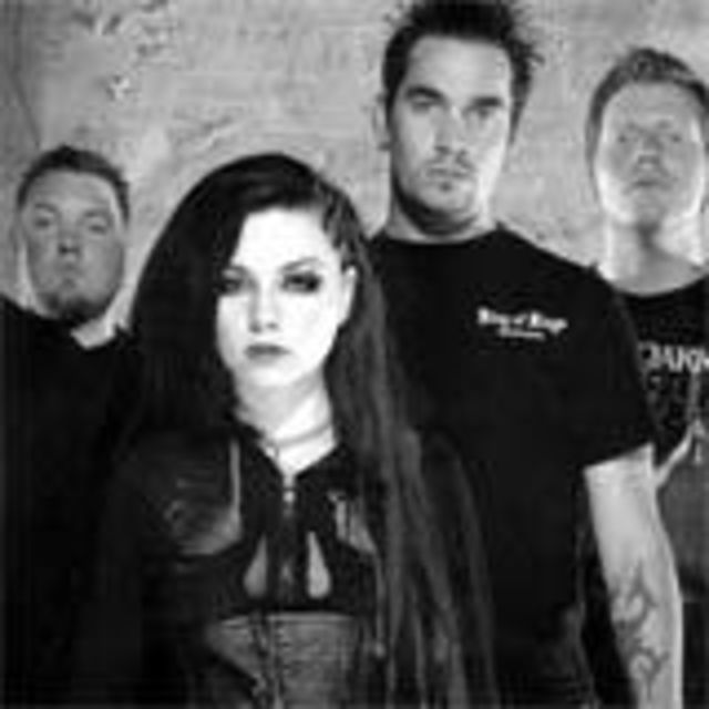 Evanescence pierde doi membri