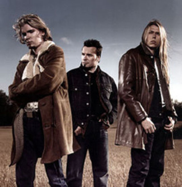 Apocalyptica, alaturi de Slayer si Gojira, pe noul album