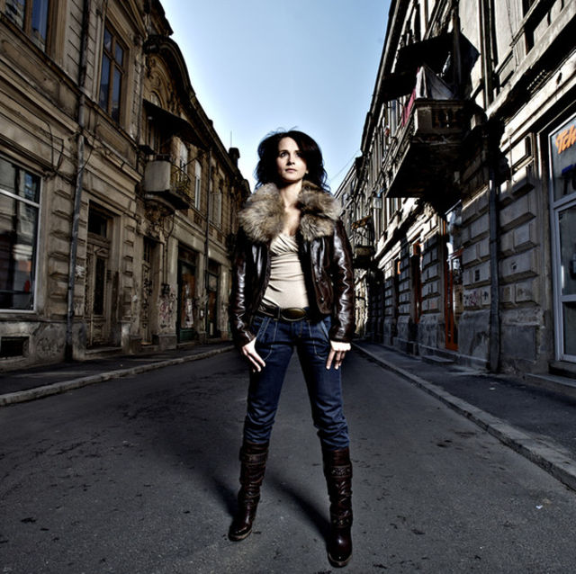 Poze Madalina Manole